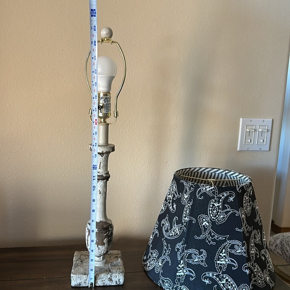 A’Homestead Shoppe, Inc white washed distressed Paisley Striped black white lamp - Picture 9 of 15